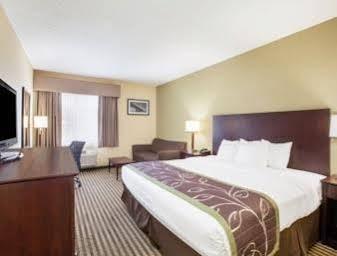 Days Inn By Wyndham Brewerton/ Syracuse Near Oneida Lake מראה חיצוני תמונה