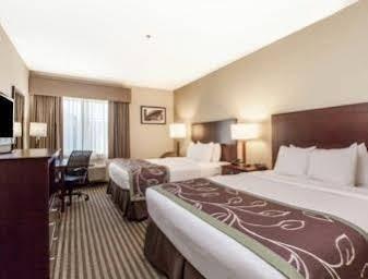 Days Inn By Wyndham Brewerton/ Syracuse Near Oneida Lake מראה חיצוני תמונה