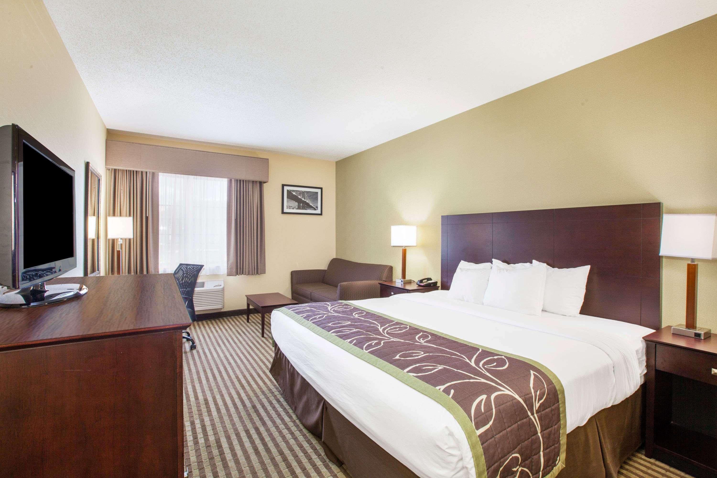 Days Inn By Wyndham Brewerton/ Syracuse Near Oneida Lake מראה חיצוני תמונה