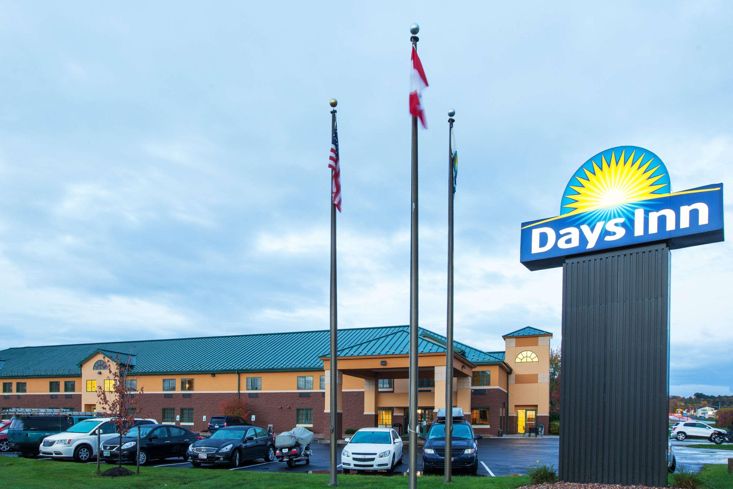 Days Inn By Wyndham Brewerton/ Syracuse Near Oneida Lake מראה חיצוני תמונה